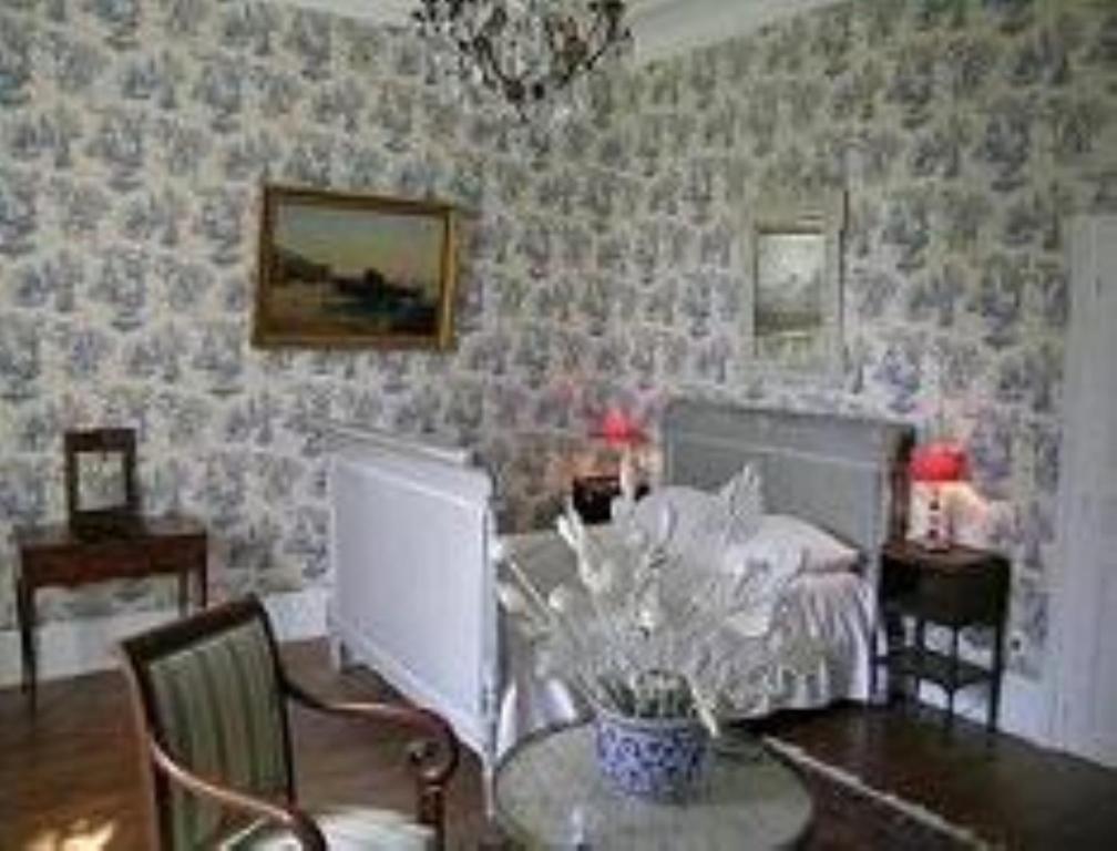 Chateau De Villars Villeneuve-sur-Allier Room photo