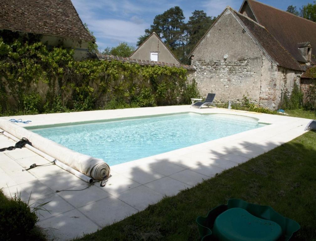 Chateau De Villars Villeneuve-sur-Allier Exterior photo